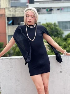 Issabella_Glamorous Public รูป  4
