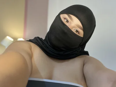 _zharaa Reflections of the soul ❤️‍🔥 Foto