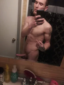 sexywhitedick@xh Nice cock Pic