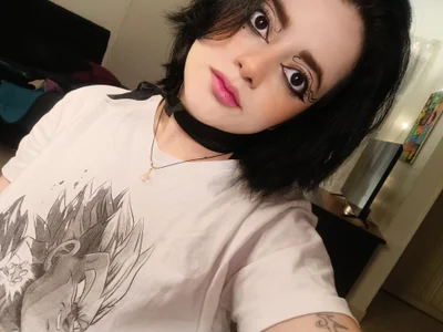 Lin-cute Pictures of my face 🥹🥺 Pic 4