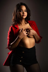 cata_bloom Public Poză 3