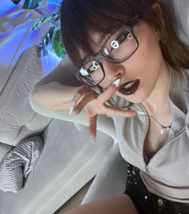 Lisssaura Public Pic