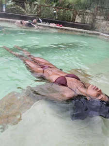 ZOEGARNER01 life Hình 3