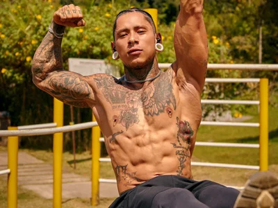 Mike_joness Public Foto 4