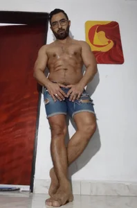 Ryan-theman kullanıcısının Photo time Ryan albümü -  2 fotoğraf