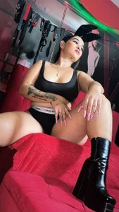 zaleya_mateus: bad bunny ( 3 фото)