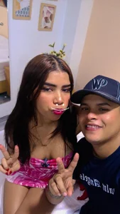 Lovefoyou-19 Sexy Couple Pic 2