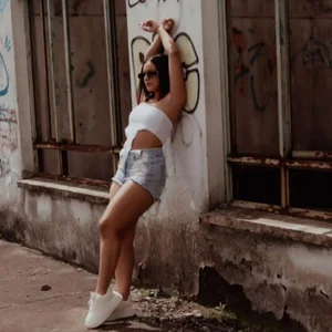 Sexy girl ♥️ de mazedivinne  4 photos