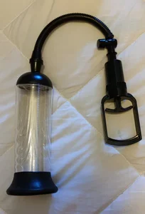 Hornyboyspanish2 kullanıcısının Dick Pump / Bomba para Pene albümü -  fotoğraf