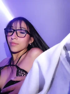 Mee🔥 de celeste_bm_  4 Imagens