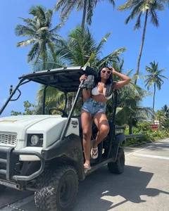 emma_rules99 Public Pic 4