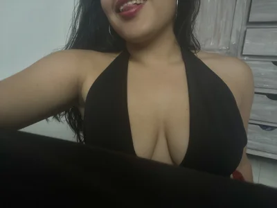 EmilyNoir1 Kisses and smiles 😘😈 - besos y sonrisas 😘🤤 사진 9