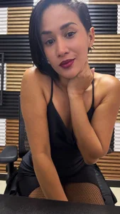 Scarleth-Foxx Public Foto 8