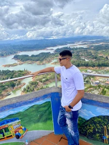 Public od Iamdylan777  5 snímek