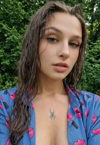 Lola_lovelyyy Public slika 4