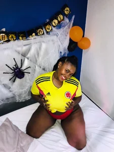 exotic_karmella supporting my team Pic 3