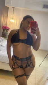 kiarawilliams_ Public slika 2