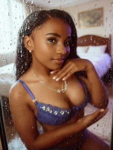 Behla_Rouseh3_ Public Pic 5