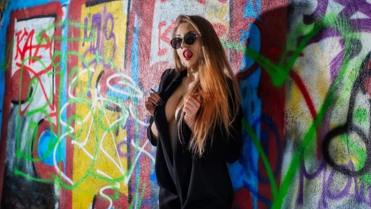 ArielBurn Goddess of colorful walls Pic 2