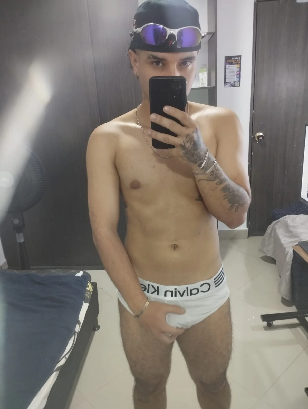 Leon_Hotx Image populaire  804