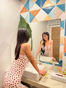 Hot_tsjeshelle Public Foto 5