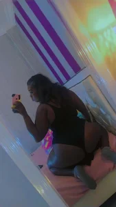 black_pussydoll's photo