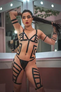 Samaanthaa_ Prohibited touches, isolated skin Pic