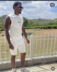 Public de LOGAN_DRAKE  3 Imagens