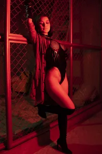 Lotie_Cox Untouchable Pic 2