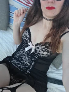 LunaRed30 My hot body (p2) 💋 Pic 2
