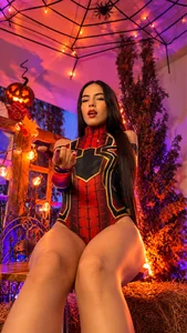 Kim_miller4 🐄 Moo Mood 🥛🤠 🎃 help me reach my first 1000 likes 👩🏻‍🌾🐮🎃💀👻 Pic 2