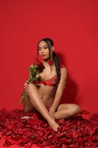 LiahGrey's XXX Nude Photo 1