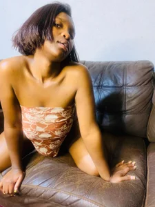 Teeangelaa Public Pic