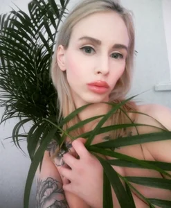 Kate_Reen Public Pic