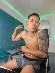 Carlitosexx09 Public  2. fénykép