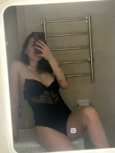 Sinful-Kittyyy Public Εικόνα 2