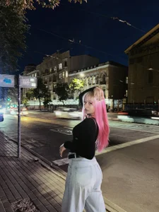 DanielleMyers pink vibe Foto 2