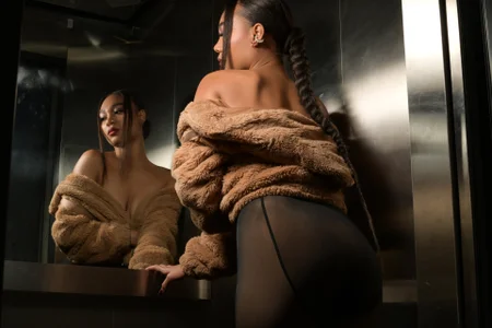 LiahGrey's elegance and sensuality🖤 Sex Photo 3