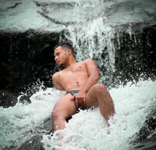 Public de tyagofdef  photos