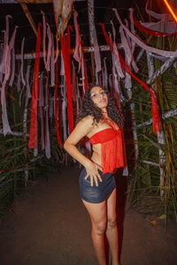 SiraJones-13 Party Pic 2