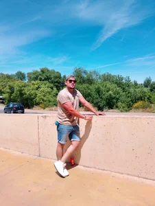 Ajd1812 Public Gambar