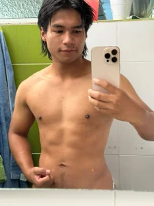 Sexy_latino_outdoors Public slika 4