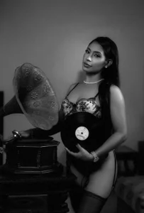 Anna_risse A little seduction Foto 2