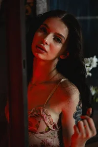 Eva_Devis Public 사진
