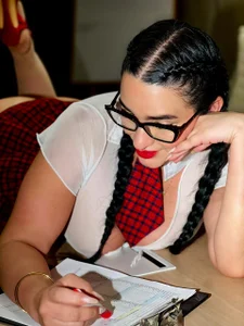 NovaSpencer Your hot student! Pic 5