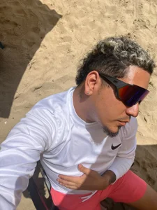 me de Flynn_HL  2 Imagens