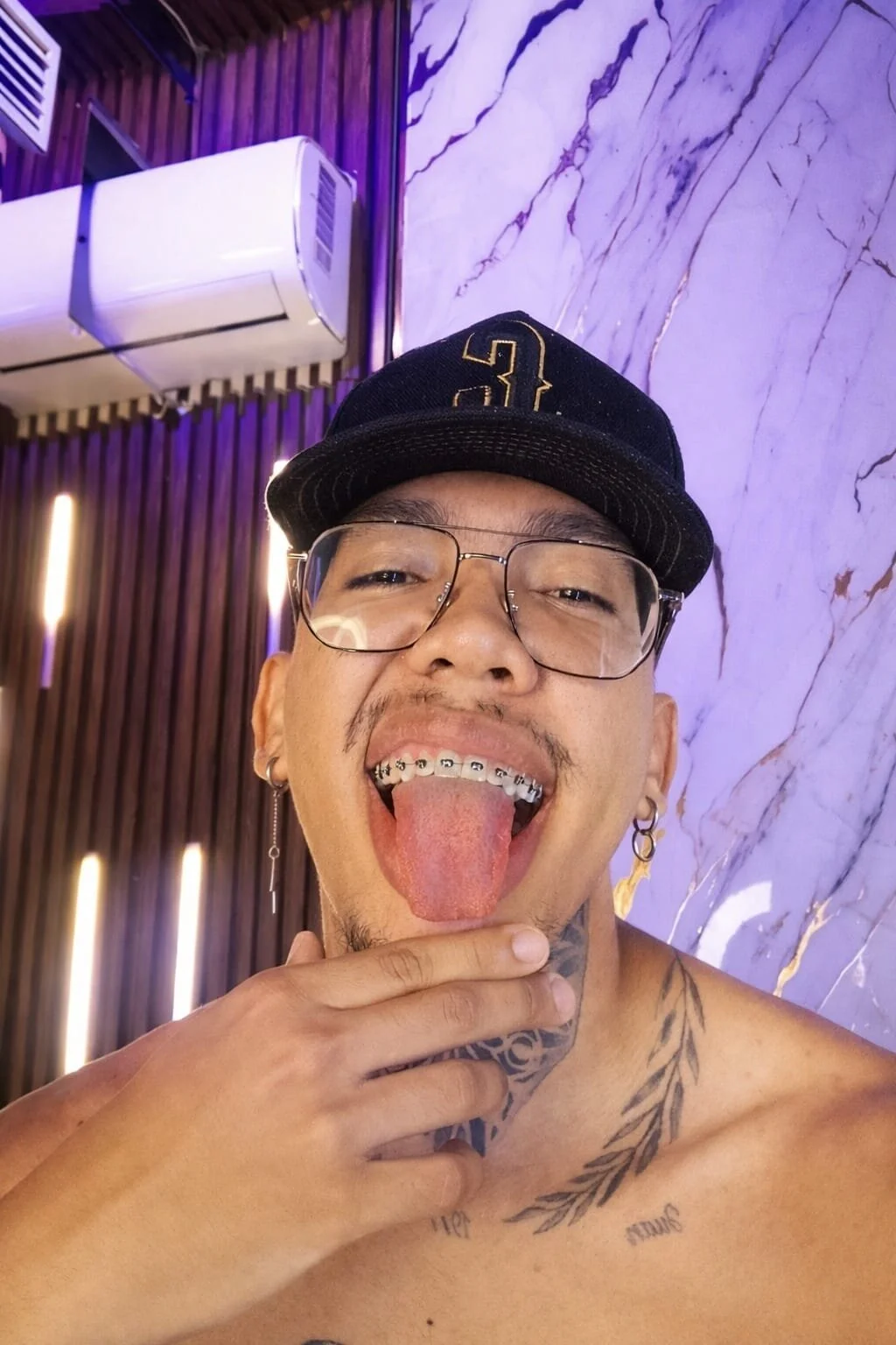 ThiagoBerry adlı kullanıcının viral fotoğrafları:  2118