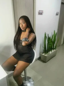 Roxan-hot69Sweet girl图片 3