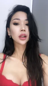 Foto sexual de Maya_rosse Sweet Little Me 3