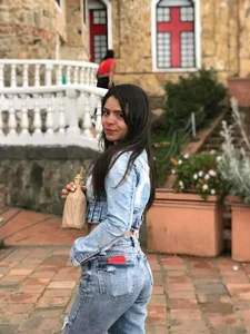 Stefany_wish Public Pic 2